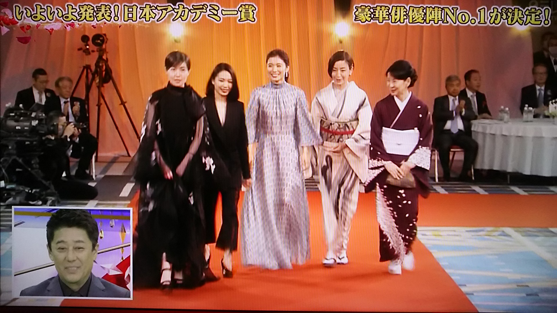 日本アカデミー賞2020のドレス画像まとめ!ダサいorかわいい?【第43回授賞式】